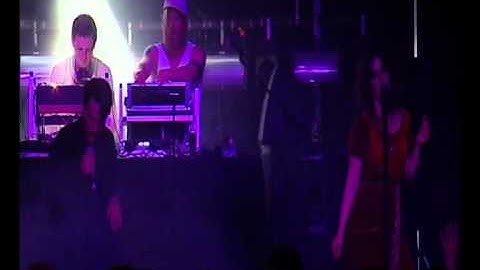 Gusgus - Arabian Horse (live @ Nasa 2011.06.18)