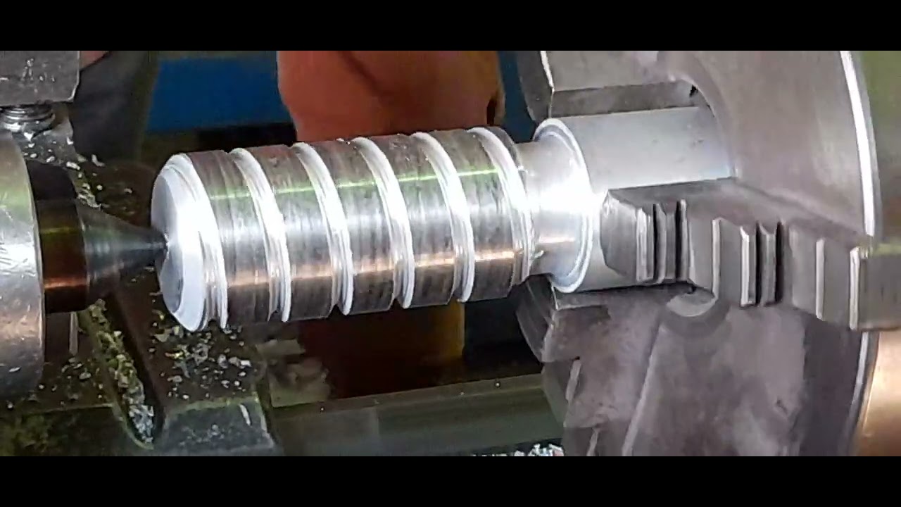 #عمل سن بابين بالمخرطه لنقل الحركه#threed