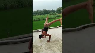 handstand challenge ?☠️ ashortaday challengaccepted trendingshorts shorts viral junedfitness