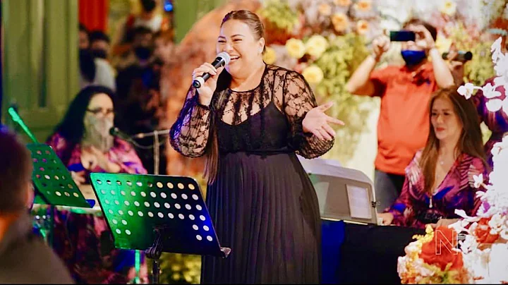 KARLA Estrada SINGS For The BIRTHDAY GIRL, ANNABEL...