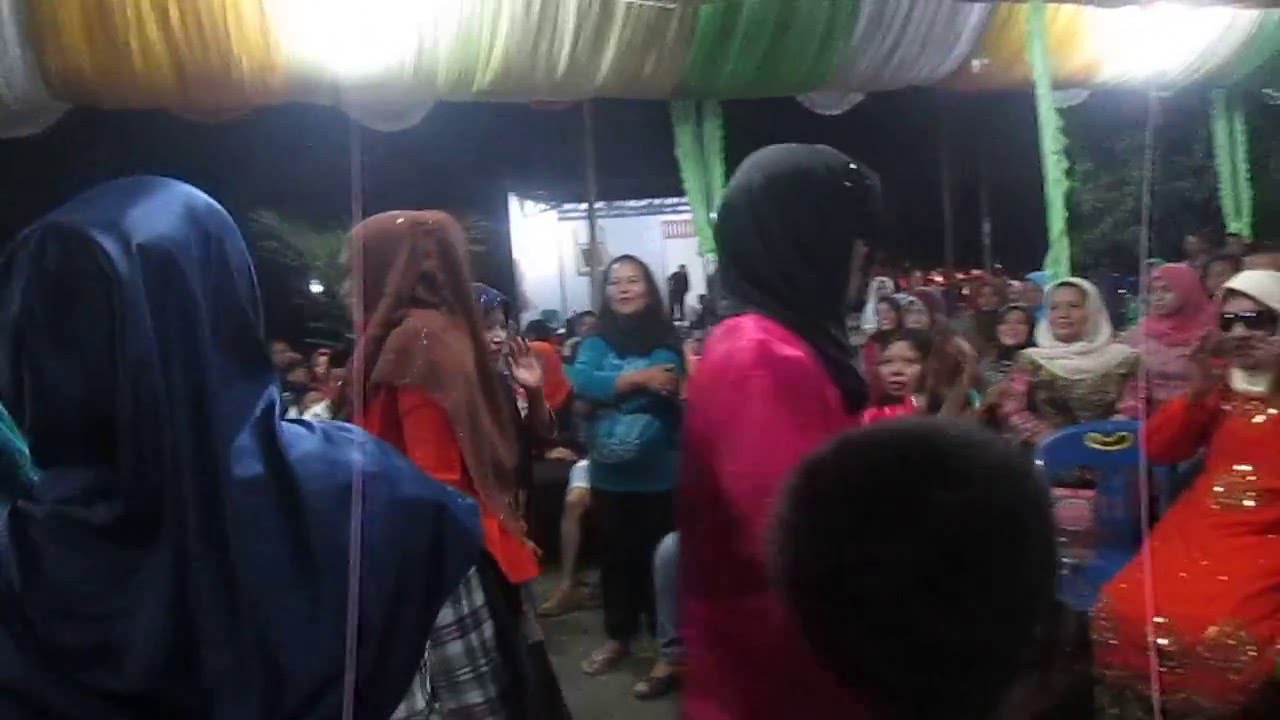 Adat dan Kebudayaan Pakantan - Ronggeng