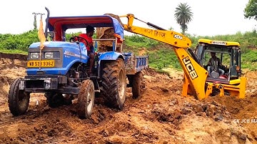 New Jcb 3dx Backhoe Loader Machine Loading Mud In Mahindra 475 Di Tractor And Sonalika 42 Di Tractor