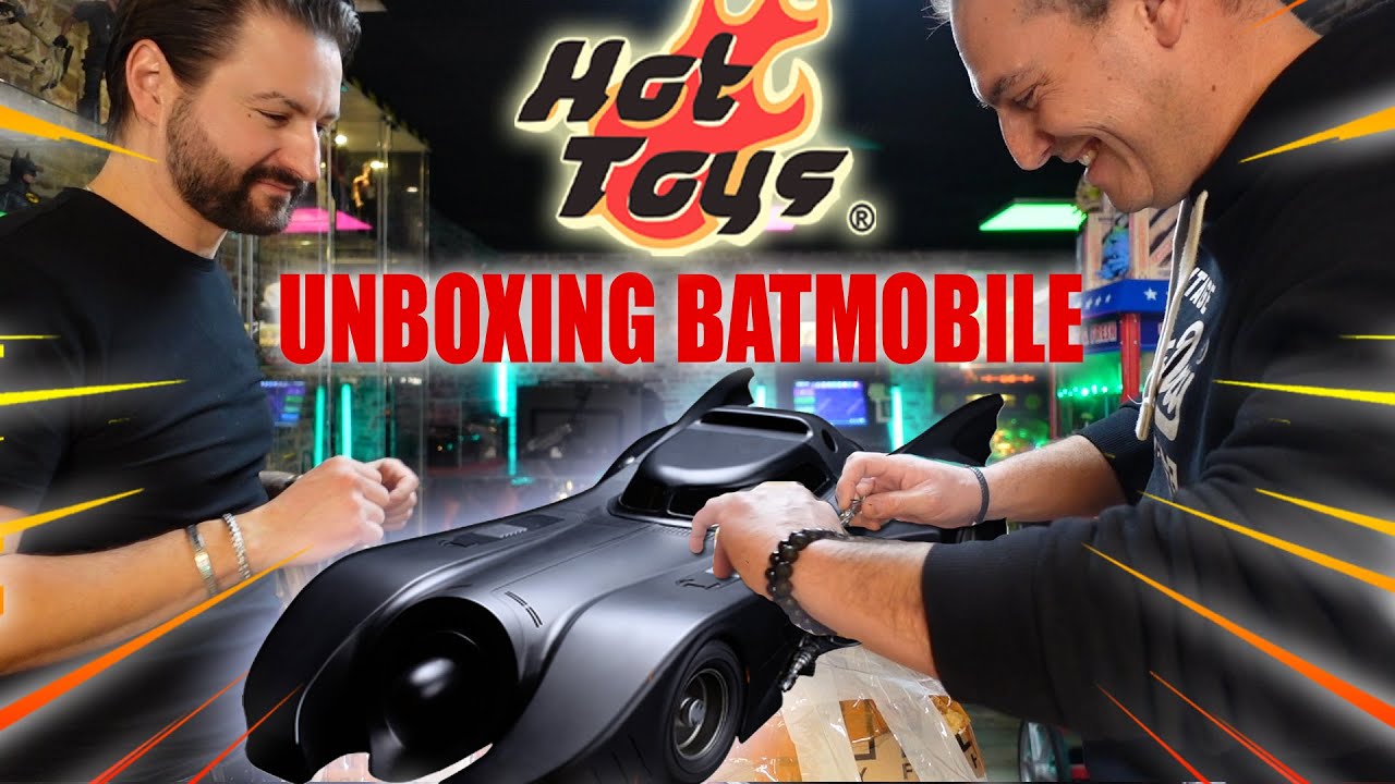 JE REÇOIS LA BATMOBILE HOT TOYS DU FILM BATMAN DE 1989 (TIM BURTON) !!