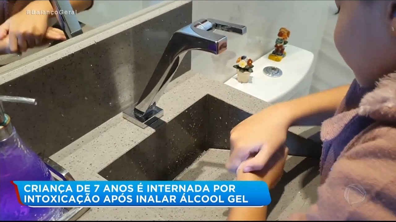 Criança de sete anos é internada por intoxicação após inalar álcool gel