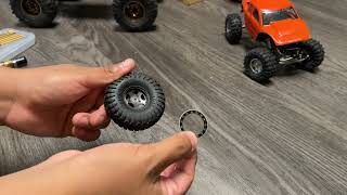 How to Setup beadlock wheels and tires on Scx24 (EASY TUTORIAL)