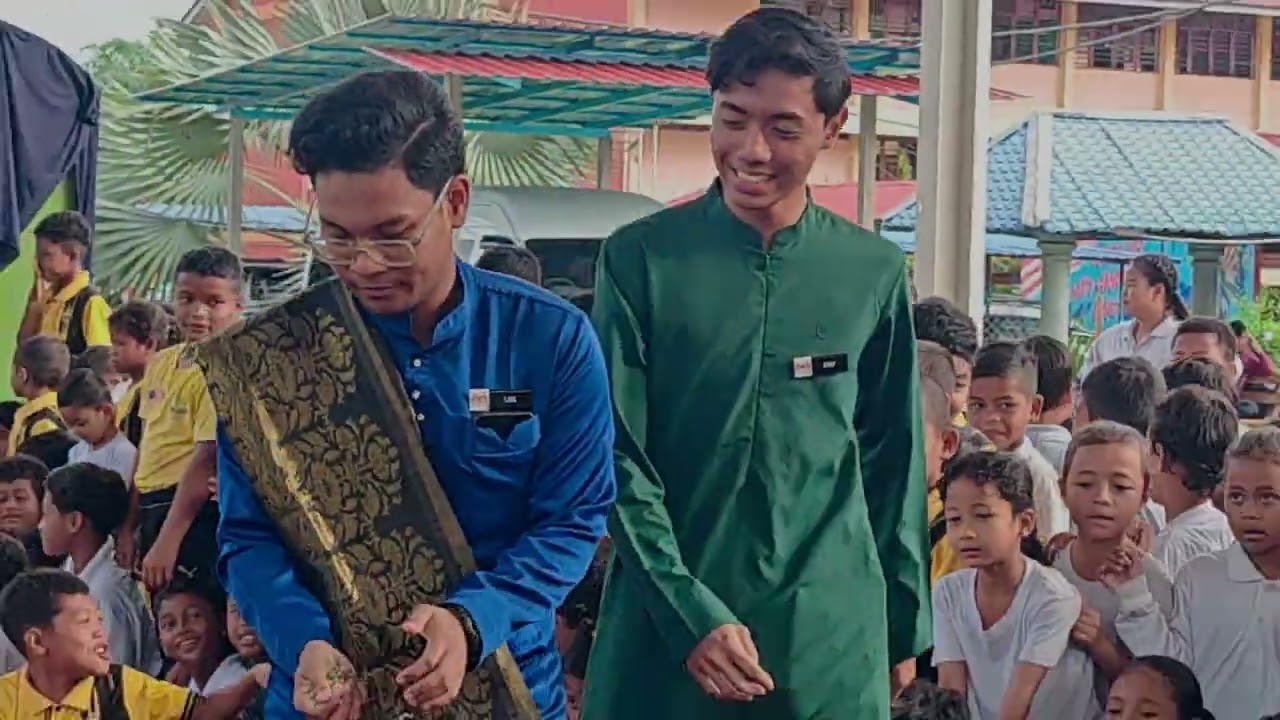 HARI GURU, (SMK RPS BETAU) 2025.