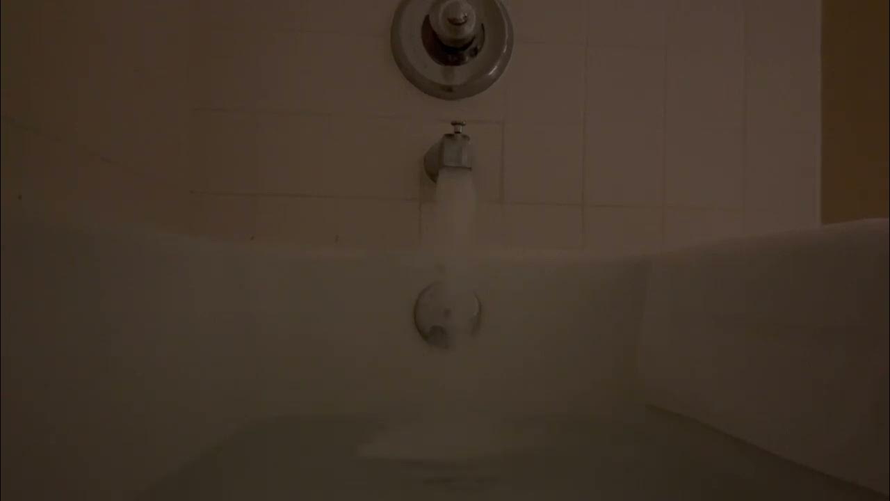 💦 Thundering bath water ASMR tub filling 🛁 YouTube