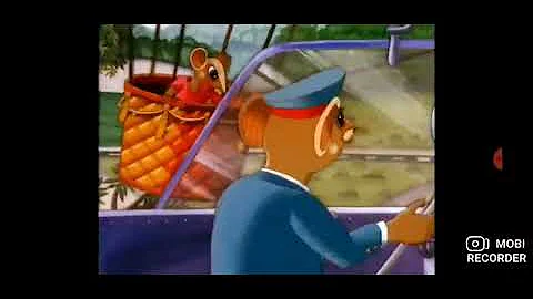 Here comes the cat (Train Scene)