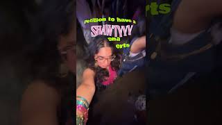 Short girl problems at concerts #ytshorts #instareels #shortgirl #concert #aesthetic