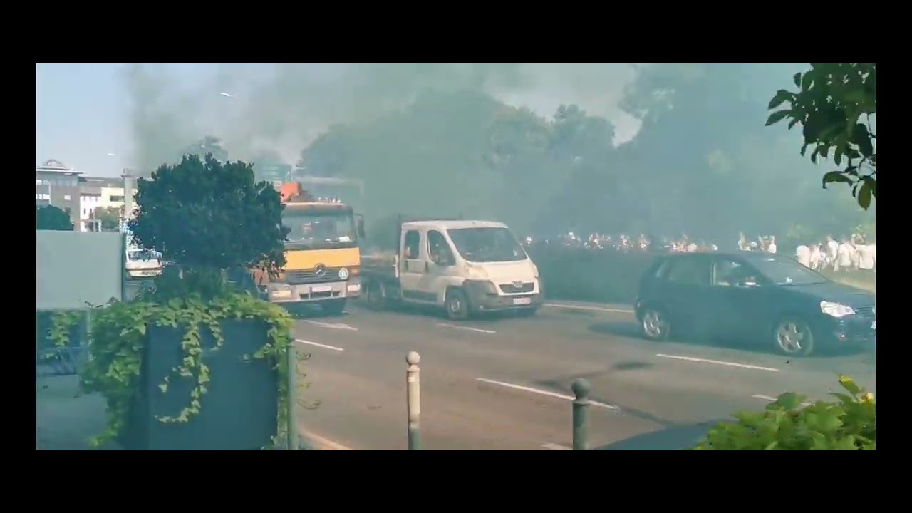 Győri ETO szurkolóinak nagyszámú rendőri kísérete. ( 2025 08. 14. ) 