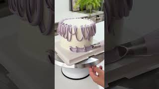 The same piping tips shown in the video are in the bottom left corner. (3-piece cake piping tip set)