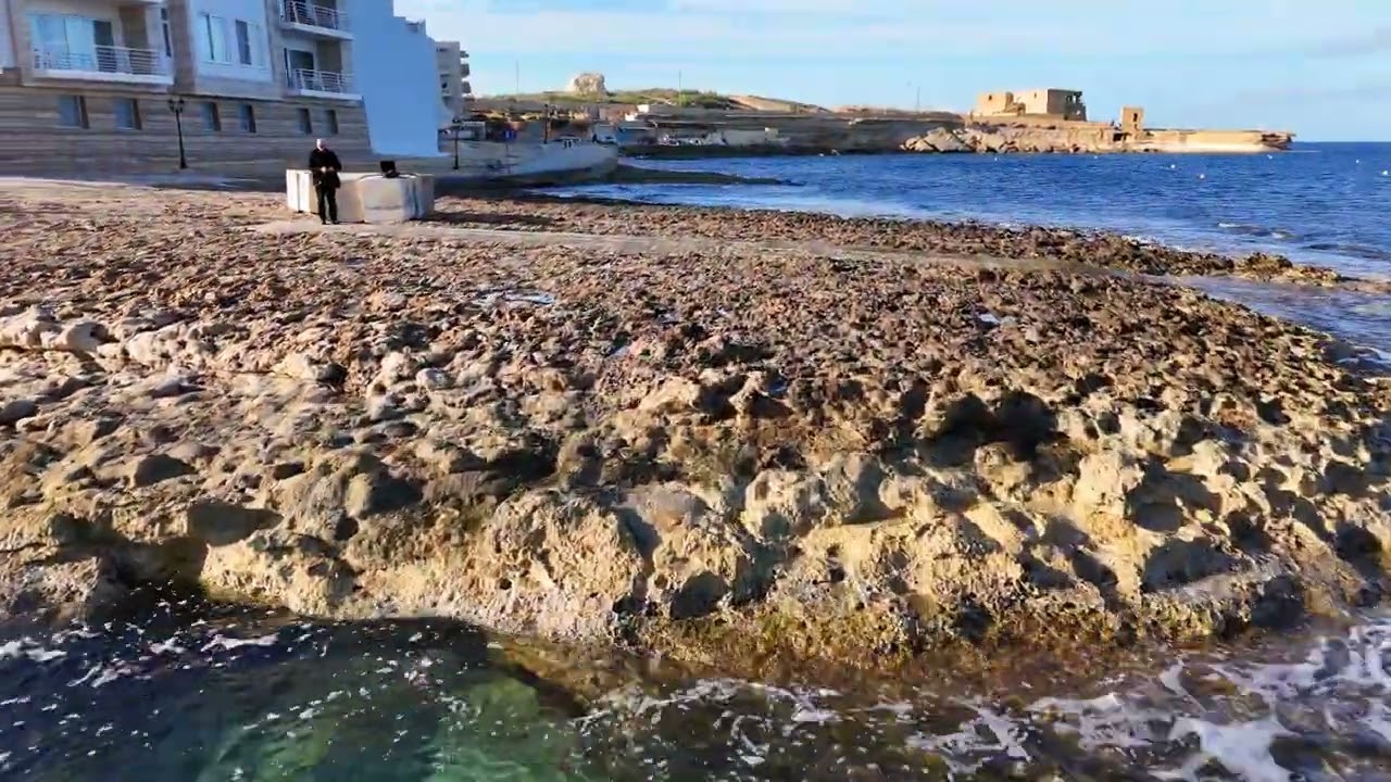 Marsalforn , Qbajjar bay, a little short flight above the waves.