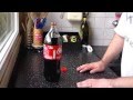 Astuce pour ouvrir une bouteille de soda secoue rapide et facile
