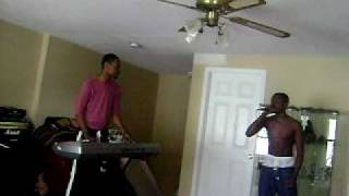 MOV06012