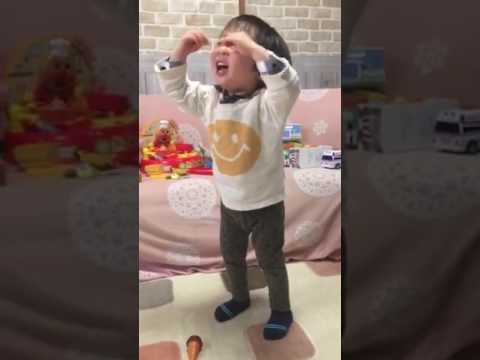 3歳4ヶ月  激しいコッシーの体操