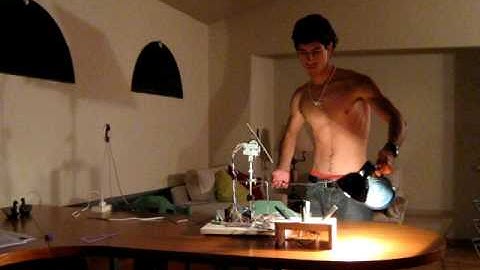 solar tracker with pic16f873a