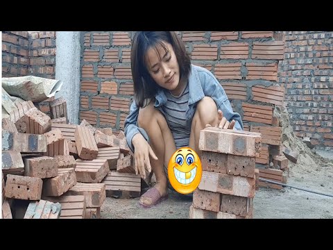 Single Mom #6 |Single mom picking brick