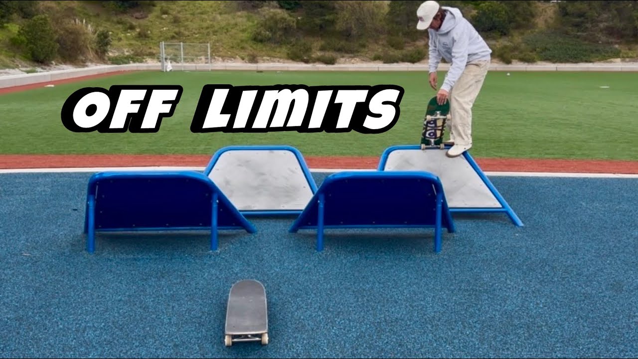 Скейтеры нашли почти идеальное место для катания.