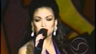 Watch Chante Moore Who Do I Turn To video