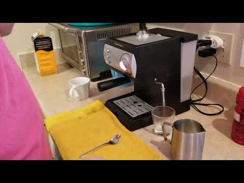 homemade-latte-on-hamilton-beach-espresso-maker