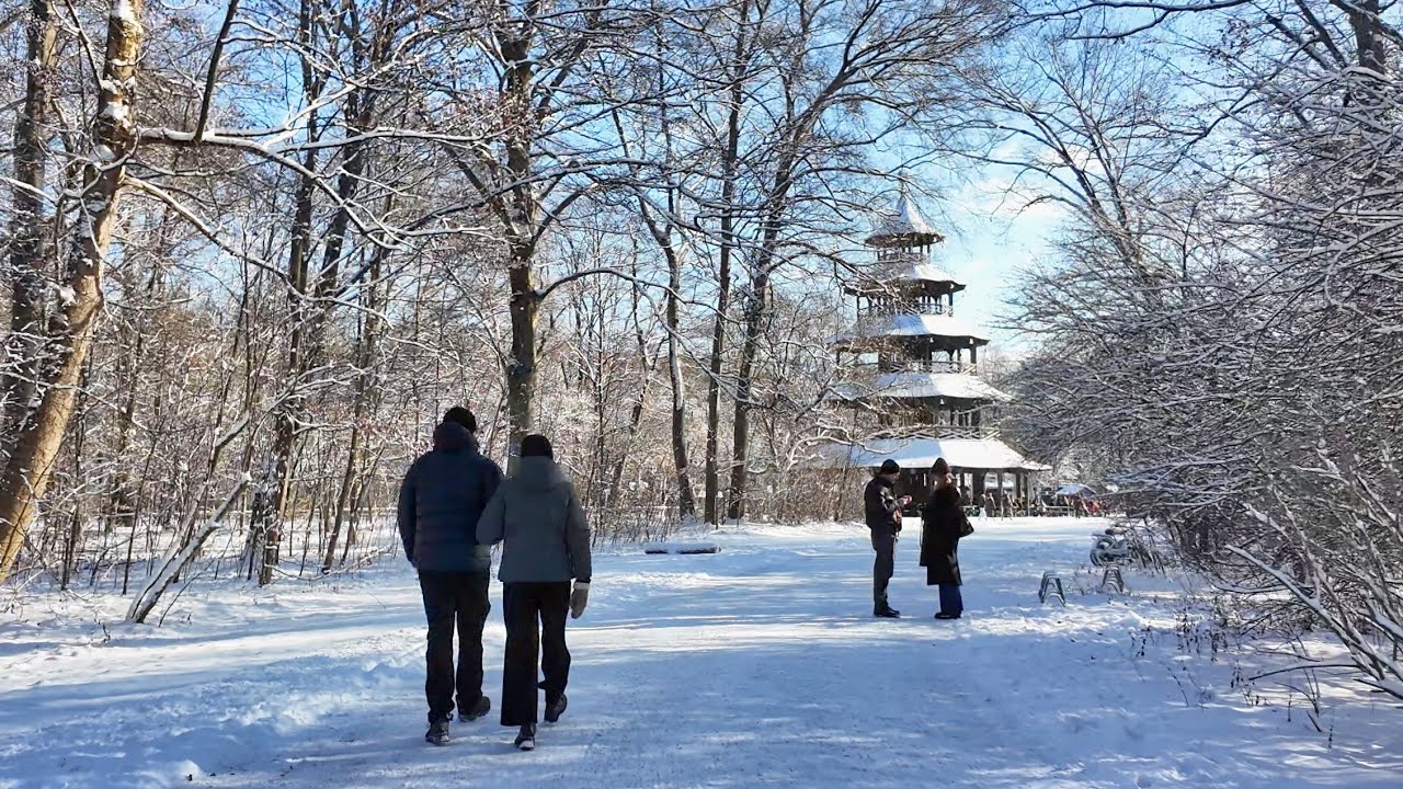 Peaceful Park Snow Walk: Munich’s English Garden | 4K Munich Walk