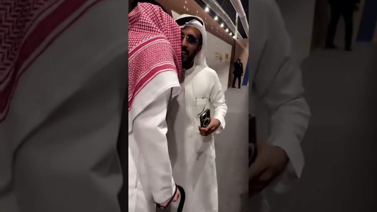 تدشين كتاب الدكتور حمد بن جروان معرض الرياض الدولي 