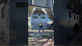 Visitamos el imperio de Bernal, una ciudad donde abundan las naranjas #buenosaires #bernal 🏃🏽♂️🍊