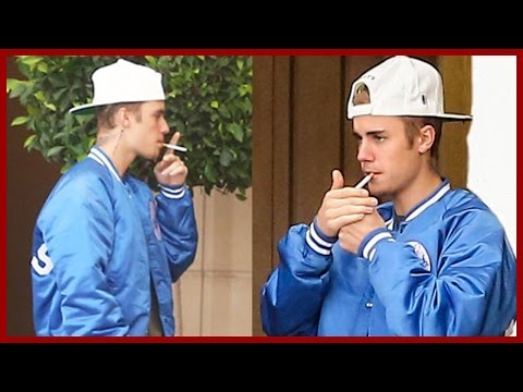 Video: Justin Bieber Kan Inte Bli Av Med Akne