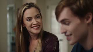 وآحده ست بتأجر الشباب يعملوا علاقات مع الستات المتجوزه | ملخص فيلم Purity Falls