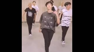 SEVENTEEN [ 세븐틴 ] — 크레이지 인 러브 도겸 직캠 [ CRAZY IN LOVE – DK FOCUS ]