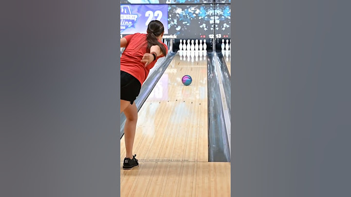 PWBA Bowler Has Super Smooth Release! #shorts #bowling #bowlingchampionship #sports #bowlingchamp