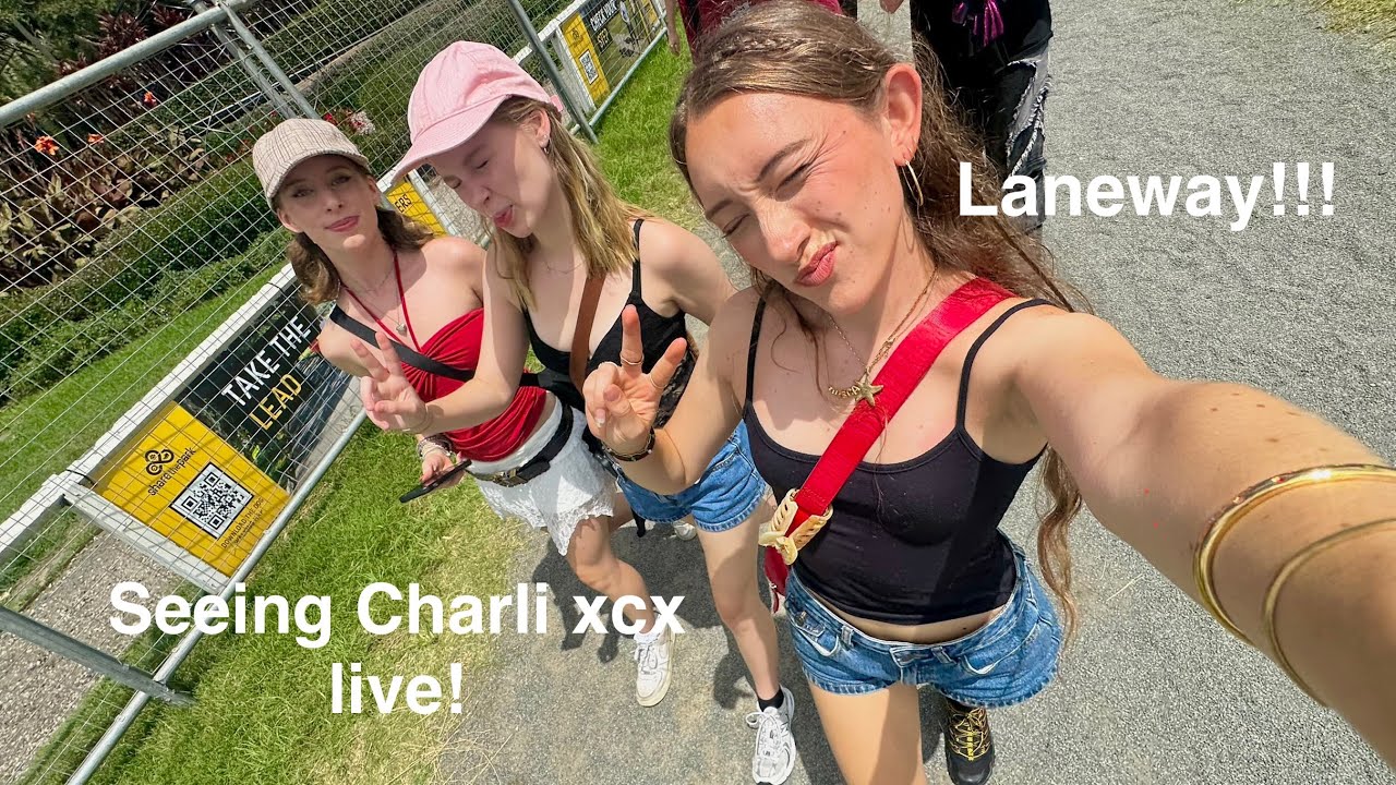 Laneway Festival Vlog | CHARLI XCX, CLAIRO, BEABADOOBEE