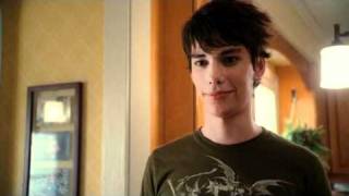 Sweetheart Dance Flyer- Diary Of A Wimpy Kid Clip