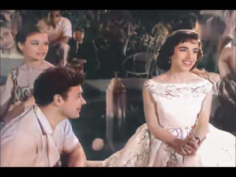 نجاة الصغيره الليله دي مرسي جميل عزيز محم د الموجي فيلم غريبه عام ١٩٥٨