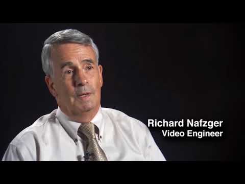Nasa Man on the Moon Hoax - video engineer mistakes Jan 