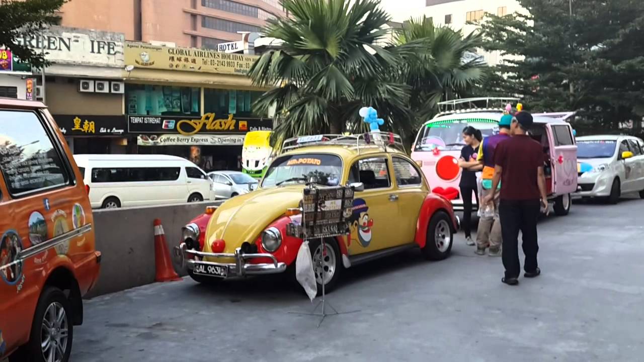 Justin The Balloon Man Ep 29: 2014 Clown Festival