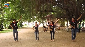 Dân vũ "Con cào cào"