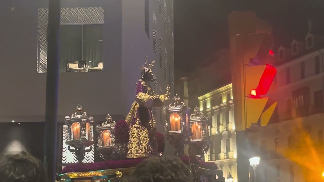 Vía crucis malaga 2025, Cristo de la cena con AM  la estrella de Dos Hermanas Sevilla