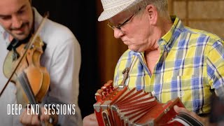 Cajun Country Revival - Widows of the Gully \/ Vauve du la Coulée