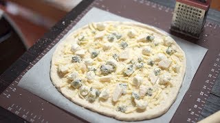Quattro formaggi クアトロフォルマッジ(４種のチーズのピザ)を焼くよ！