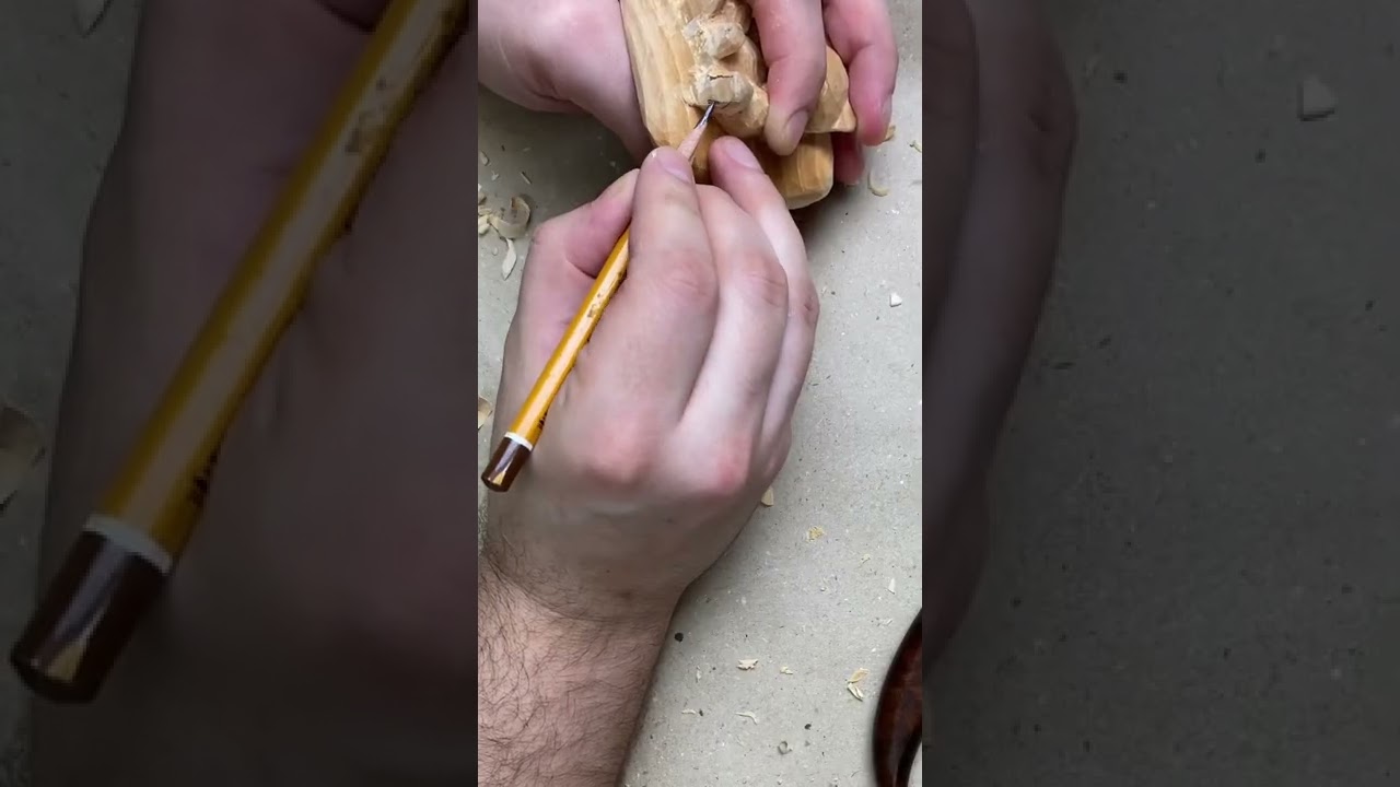 Котёнок из дерева #woodenheroes #резьбаподереву #carving