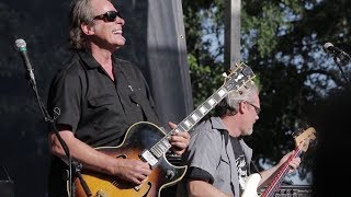 Video thumbnail of "Ted Nugent - "Johnny B Goode" (Live at the 2017 Dallas International Guitar Show)"