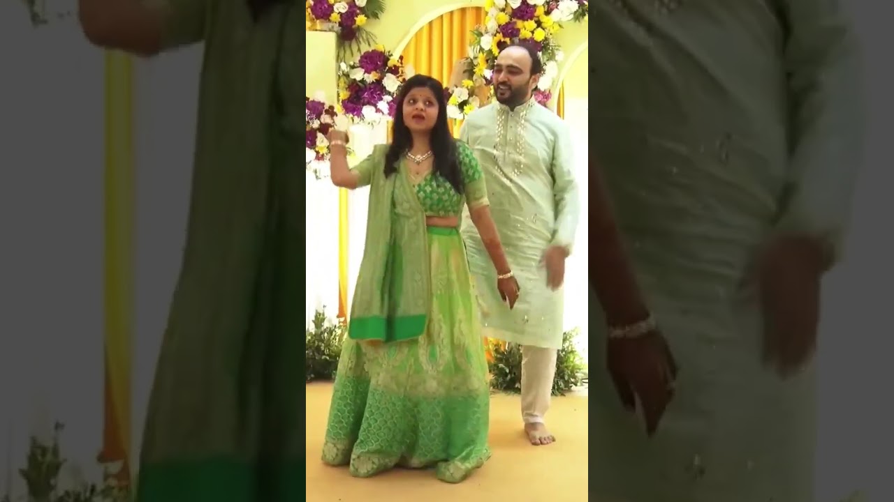 Hollywood : I love you Bollywood : 