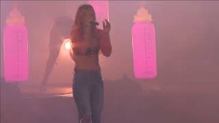 Lily Allen - Hard Out Here (Live At Sziget Festival 2014) (VIDEO)