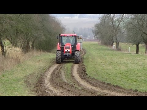TRACTORS IN ACTION / Vyvážení hnoje - Manure
