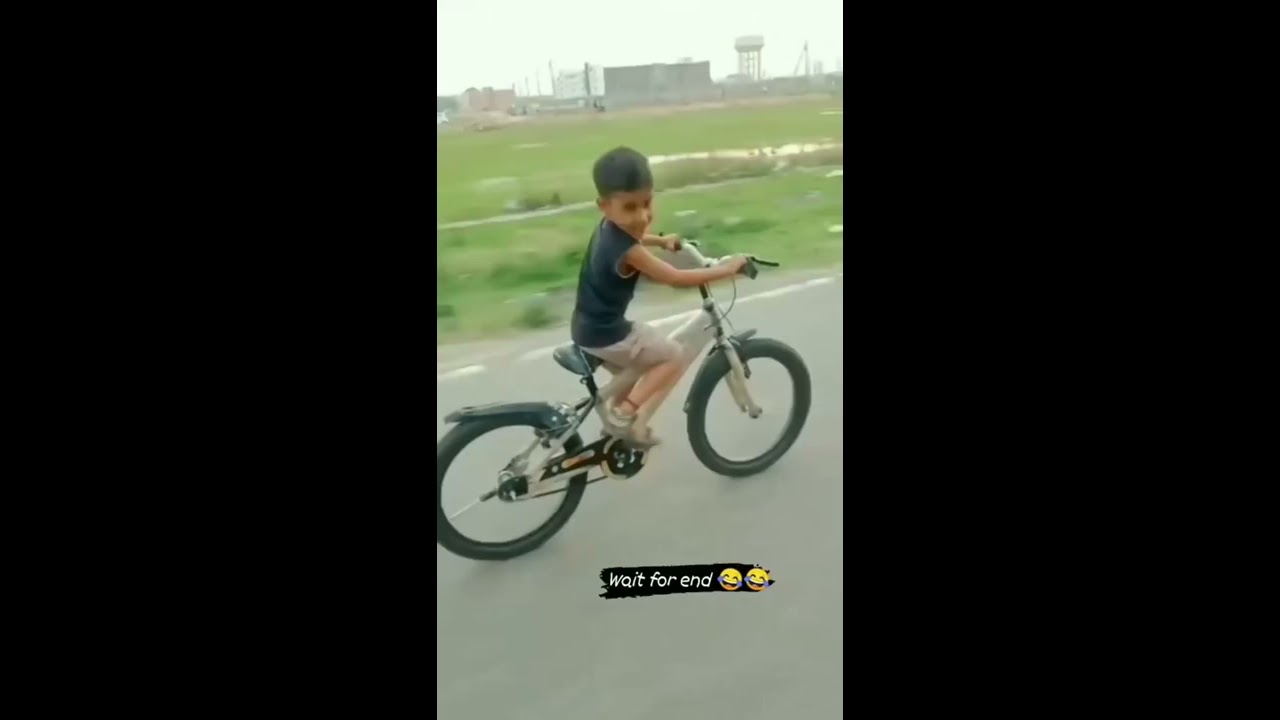 Cycle Funny Accident Video Ll Roko Shorts