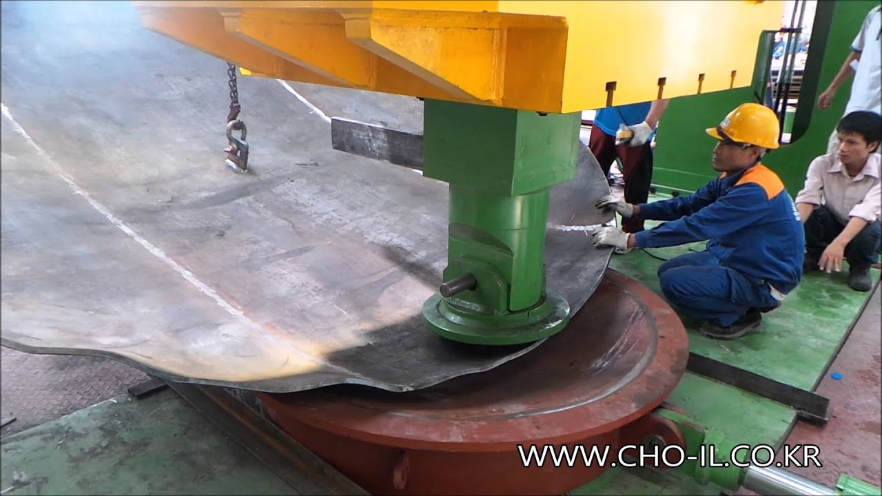 Flanging machine and Press machine from CHOIL MACHINERY CO.,LTD.