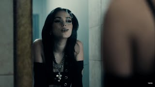 Maggie Lindemann - she knows it (lyrics)