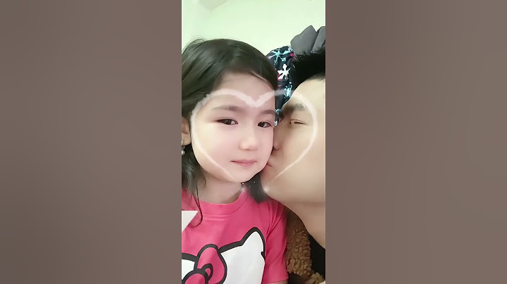 想念在俄罗斯的老婆孩子们，莉娜哭泣拥抱爸爸