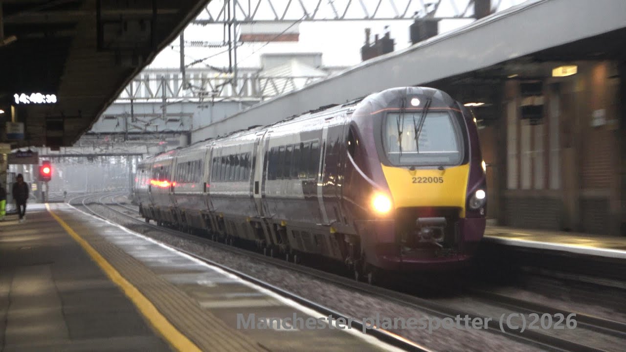 Ex Midland Mainline Class 222005 On Test On Westcoast Mainline On 5Q42 ...